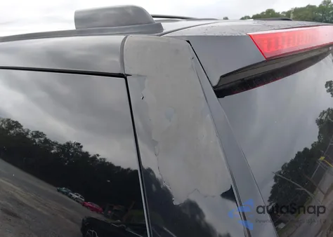 2011 Cadillac Escalade Standard from USA, damaged, VIN 1GYS4AEF9BR304677